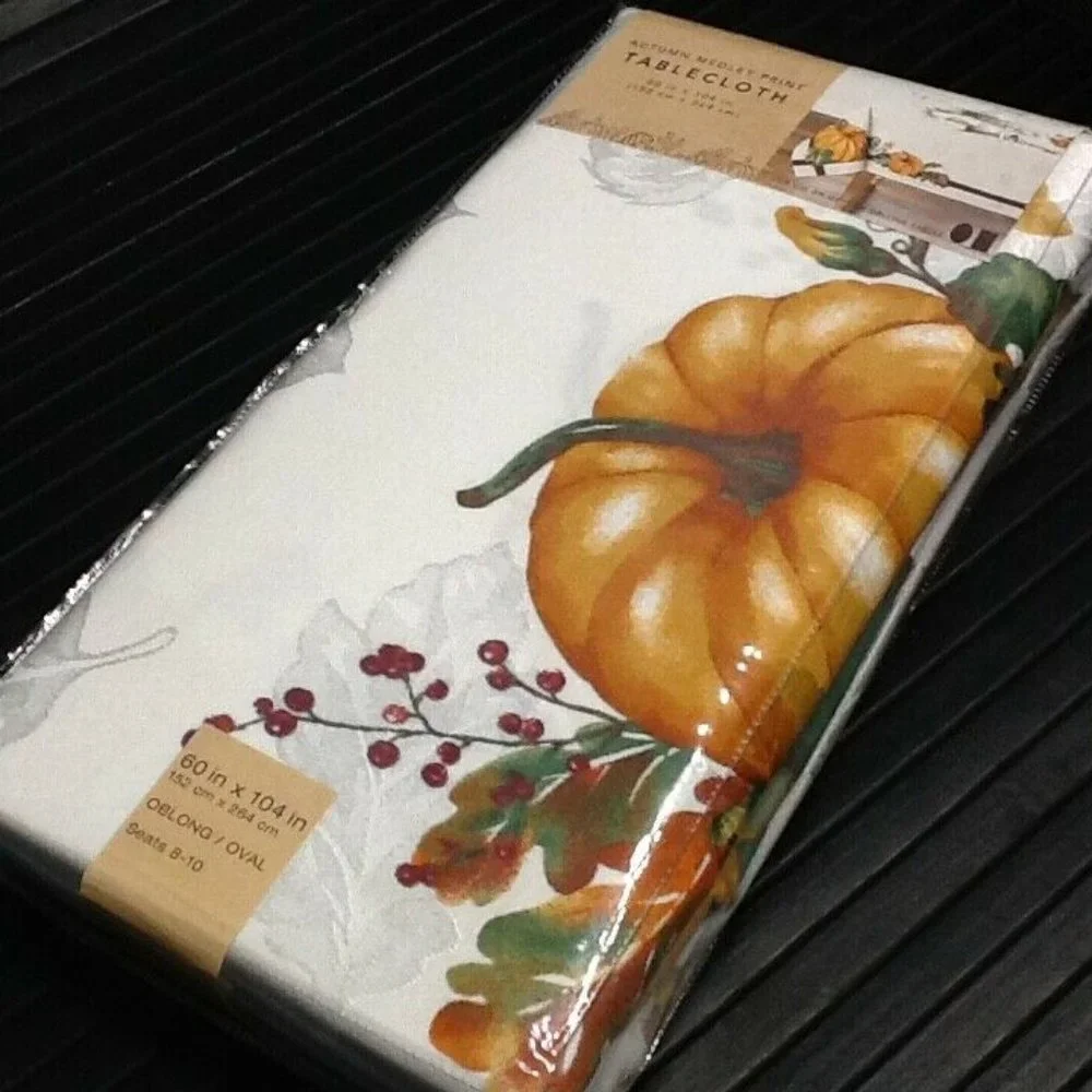 new Autumn Medley Pumpkin Damask 60